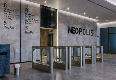 Neopolis деловой квартал класса «А» от компании A-storeestate, реализуется на Юго-Западе Новой Москвы и расположен в 900 метрах от станции метро Саларьево