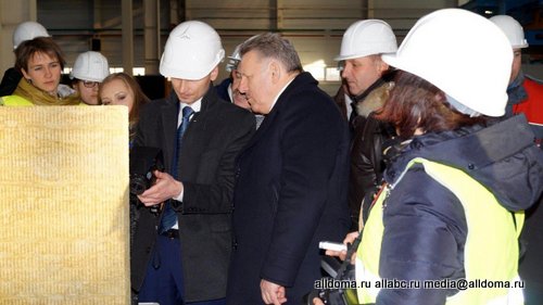 18 ноября 2015 года состоялся официальный визит губернатора Хабаровского края Вячеслава Шпорта на предприятие компании ТехноНИКОЛЬ
