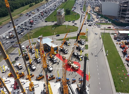 Стартует крупнейшая выставка машиностроения - 2 июня в России открывается самая крупная выставка строительной техники «СТТ-2015»