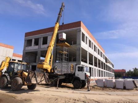 Строительство начальной школы в Луховицах планируют завершить до конца года! 
