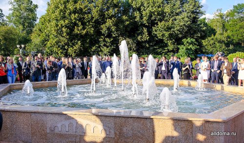Открытие фонтана в «Сокольниках» стало ключевым проектом компании в рамках юбилейного года и прекрасным подарком для парка и города.